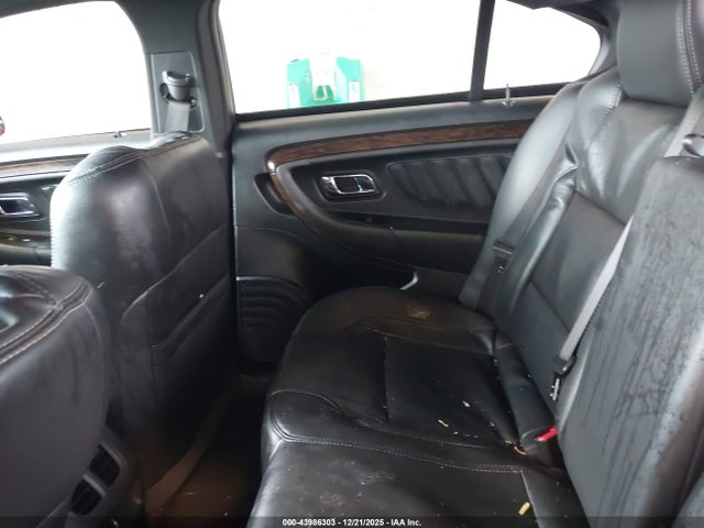 Ford Taurus Limited 2015 1FAHP2F98FG142912 Image 8