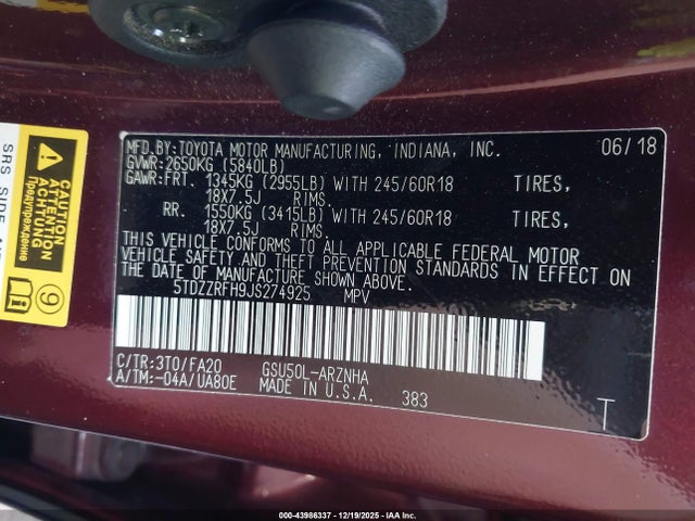 5TDZZRFH9JS274925 Toyota Highlander