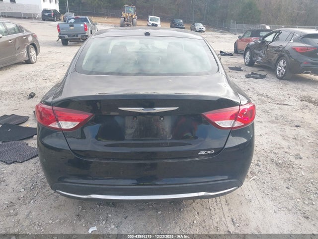 1C3CCCAB1GN106402 Chrysler 200 Limited