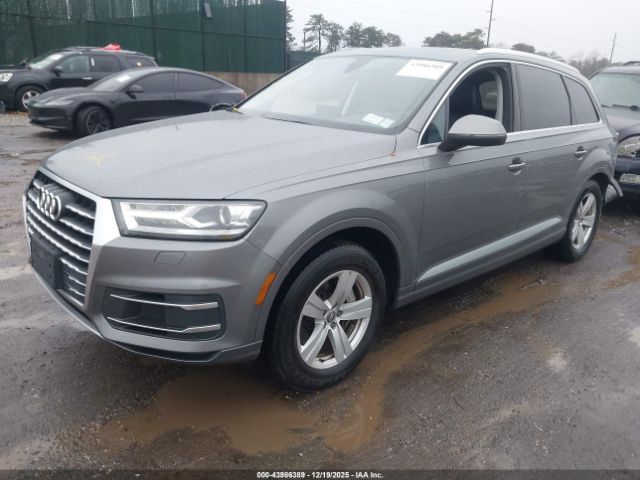 2018 AUDI Q7 WA1LHAF73JD027312 Photo 1