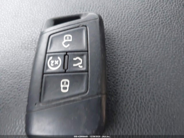 Продажа на аукционе авто 2021 Volkswagen Atlas 3.6l V6 Sel Premium, vin: 1V2TR2CA7MC526311, номер лота: 43986449