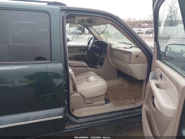 2003 Chevrolet Suburban 1500 Ls მანქანა იყიდება აუქციონზე, vin: 1GNEC16Z33J237631, აუქციონის ნომერი: 43986453