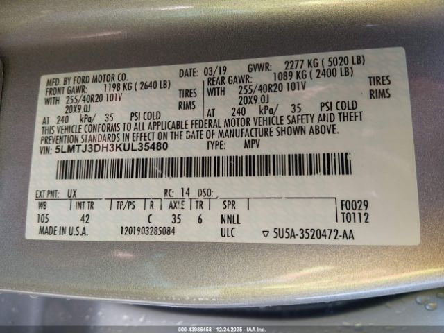 2019 LINCOLN MKC 5LMTJ3DH3KUL35480 Photo 8