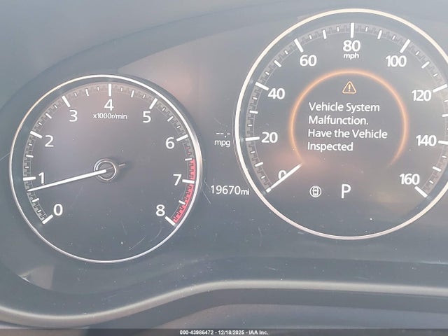 JM1BPALM8P1604621 Mazda 3 Preferred