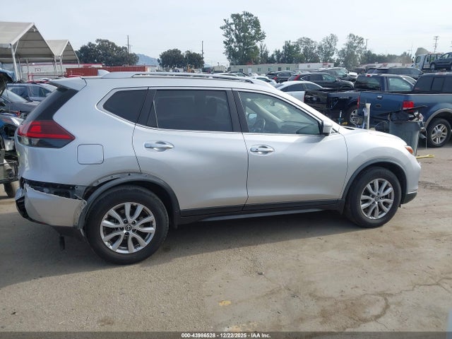 Nissan ROGUE SV 2018 JN8AT2MT2JW492237 Image 13