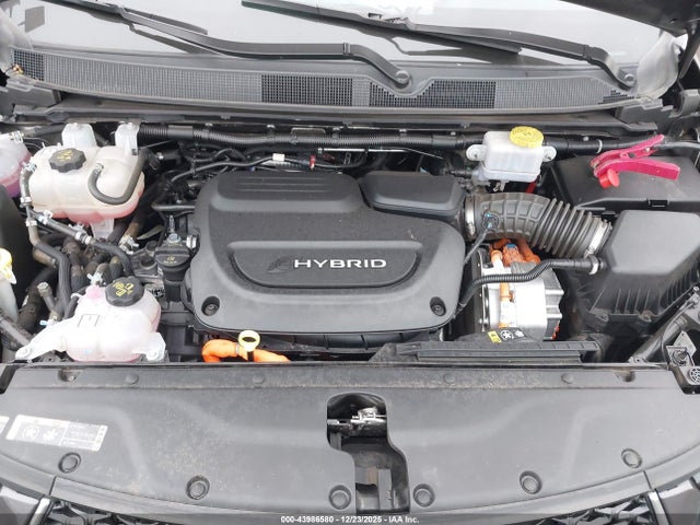 Chrysler Pacifica Hybrid Touring L 2023 2C4RC1L70PR604029 Image 10