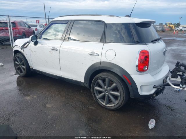 2012 MINI COOPER S COUNTRYMAN WMWZC3C54CWL85651 Photo 2