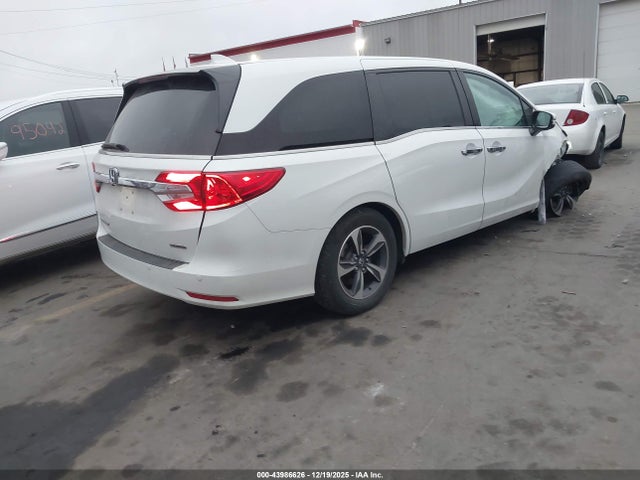 5FNRL6H8XLB046825 Honda Odyssey Touring