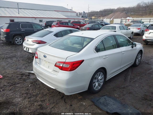 Subaru Legacy 2.5i Premium 2015 4S3BNBC66F3045022 Image 4