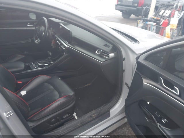 5XXG44J82NG096606 KIA K5 Gt