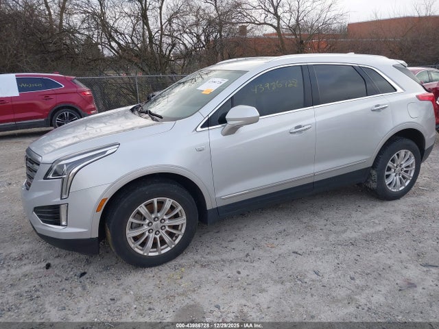 2017 CADILLAC XT5 1GYKNARS6HZ119547 Photo 1