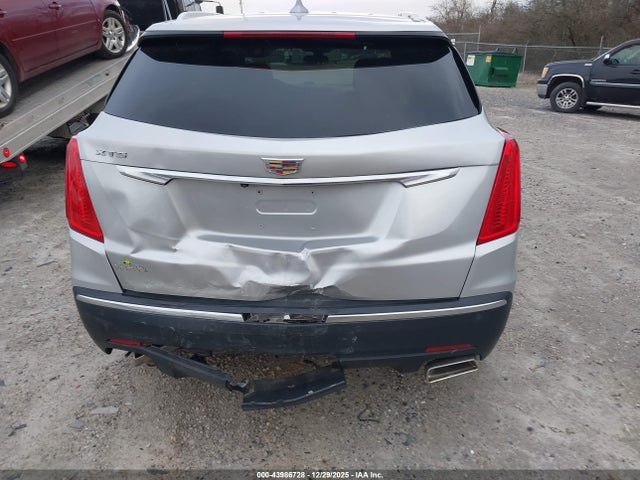 2017 CADILLAC XT5 1GYKNARS6HZ119547 Photo 5
