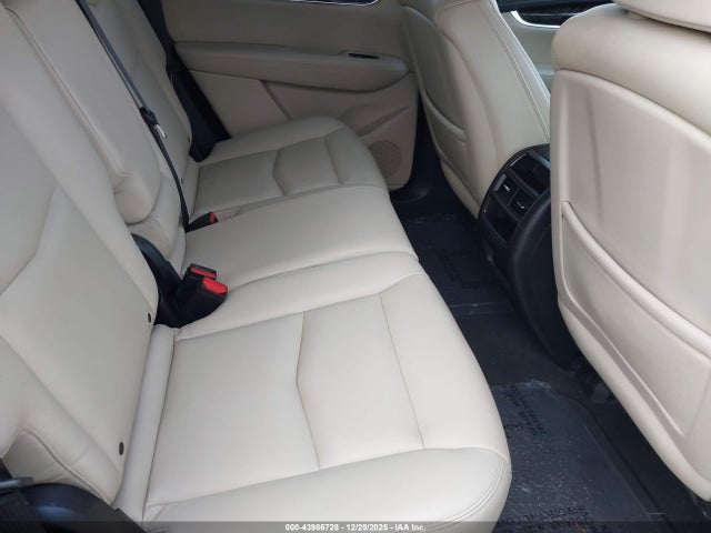 2017 CADILLAC XT5 1GYKNARS6HZ119547 Photo 7