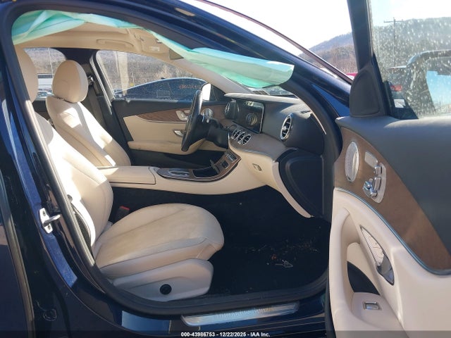 2021 MERCEDES-BENZ E 350 W1KZF8EB8MA922939 Photo 4