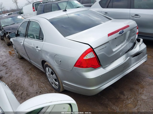 2011 FORD FUSION 3FAHP0HA2BR302524 Photo 2