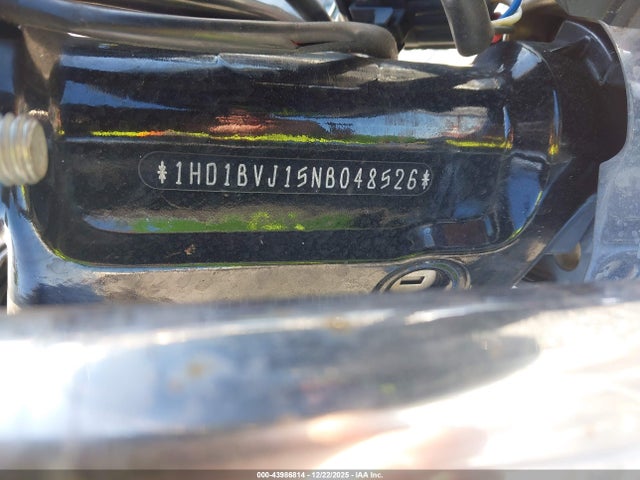 2022 HARLEY-DAVIDSON FXST 1HD1BVJ15NB048526 Photo 9