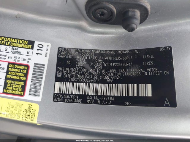 5TDKZ3DC9JS944513 Toyota Sienna Le 8 Passenger