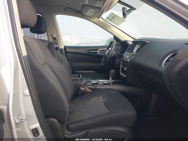 Aukcja sprzedaży 2017 Nissan Pathfinder Sv, vin: 5N1DR2MN7HC635540, numer aukcji: 43986840