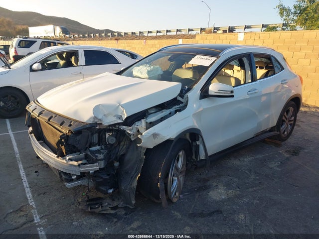 WDCTG4GBXHJ359489 Mercedes-Benz Gla 250 4matic