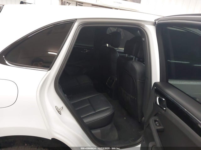 2024 PORSCHE MACAN WP1AA2A53RLB19422 Photo 7