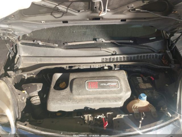 2014 FIAT 500L ZFBCFADH1EZ017140 Photo 9