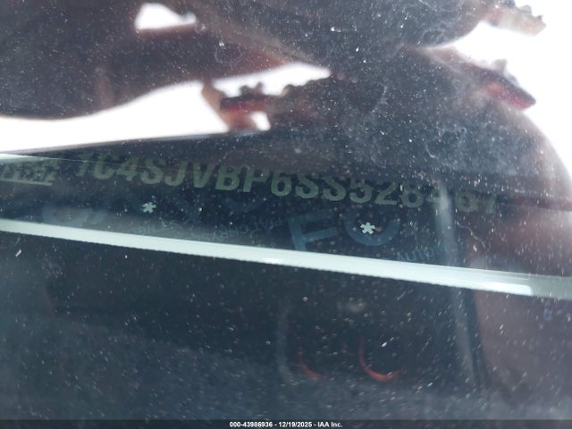 Продажа на аукционе авто 2025 Jeep Wagoneer Carbide 4x4, vin: 1C4SJVBP6SS528467, номер лота: 43986936