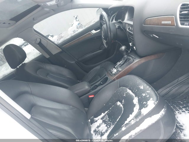2016 AUDI A4 WAUFFAFL9GN015395 Photo 4
