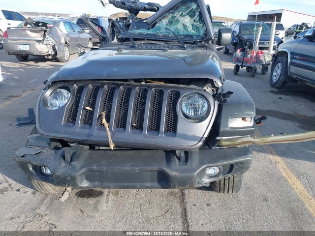 Auction sale of the 2021 Jeep Wrangler Unlimited Sport S 4x4, vin: 1C4HJXDM3MW823742, lot number: 43987004
