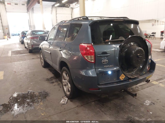 2007 TOYOTA RAV4 JTMBK31V076014003 Photo 2