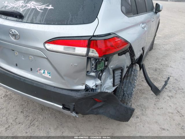 2022 TOYOTA COROLLA CROSS 7MUBAAAG5NV019225 Photo 5