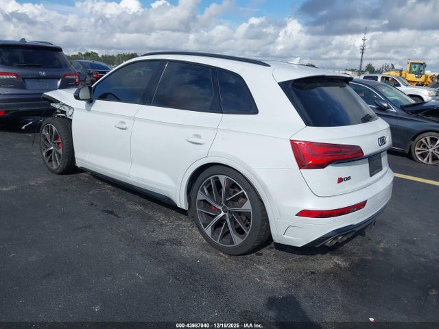 2024 AUDI SQ5 WA1B4AFYXR2089832 Photo 2