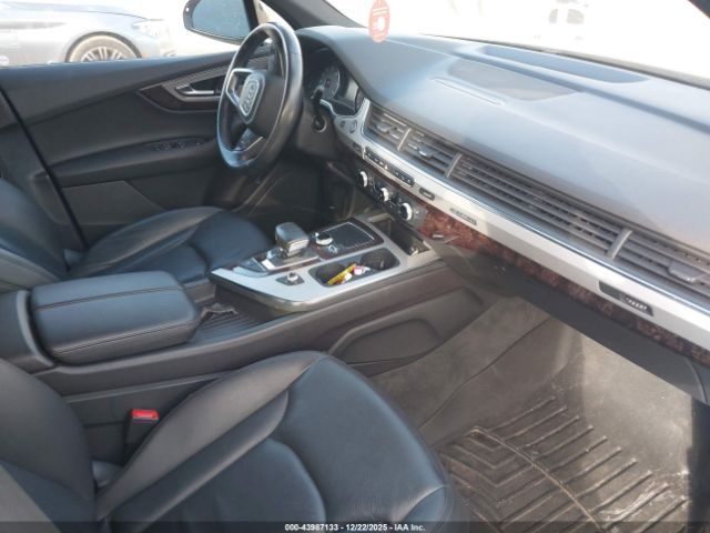 2019 AUDI Q7 WA1AHAF73KD034933 Photo 4