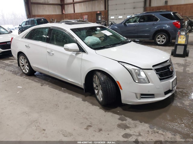 2017 CADILLAC XTS 2G61N5S38H9132633 Photo 0