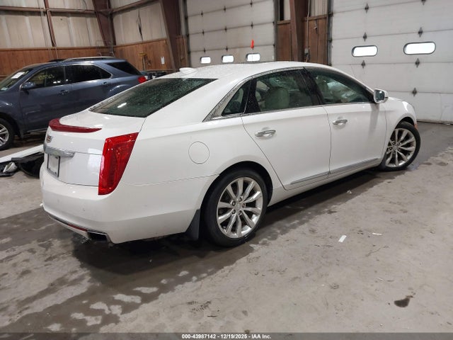 2017 CADILLAC XTS 2G61N5S38H9132633 Photo 3