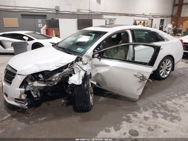2017 CADILLAC XTS 2G61N5S38H9132633 Photo 5