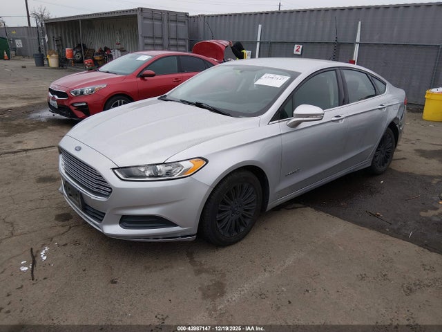 Ford Fusion Hybrid Se 2016 3FA6P0LU1GR291323 Image 2