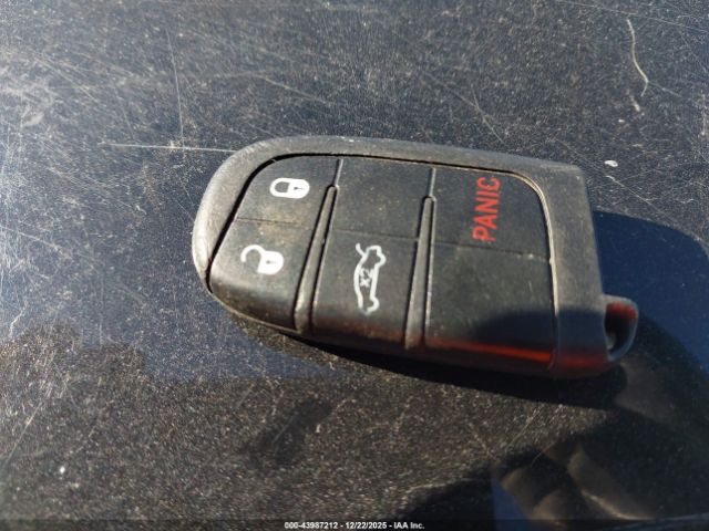 2015 CHRYSLER 200 1C3CCCAB6FN713250 Photo 10