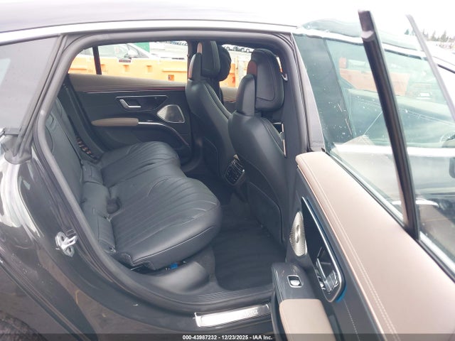 W1KCG2EB8PA039640 Mercedes-Benz Eqs 450 4matic