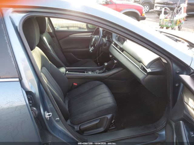 2018 MAZDA MAZDA6 JM1GL1UM7J1334286 Photo 4