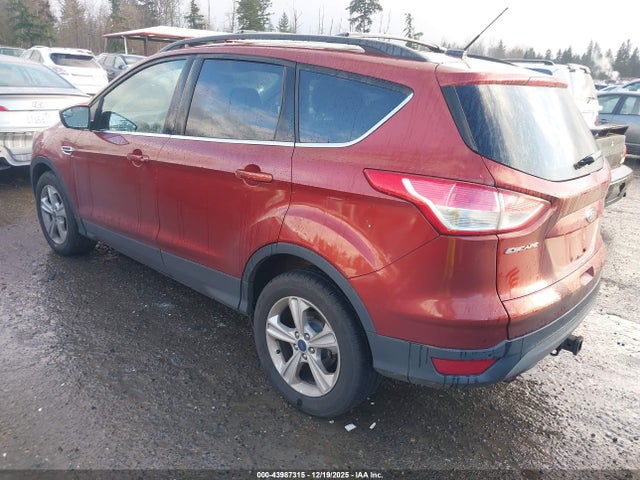 1FMCU9G99EUC23174 Ford ESCAPE SE