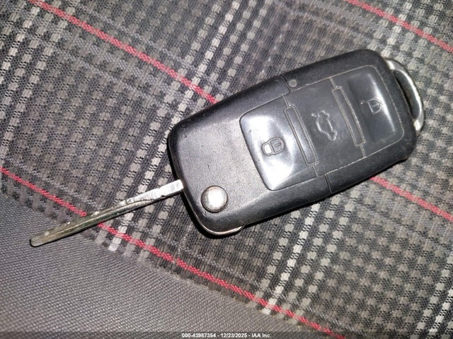 43987354 :رقم المزاد ، WVWFD71K09W052780 vin ، 2009 Volkswagen Gti 2-door مزاد بيع