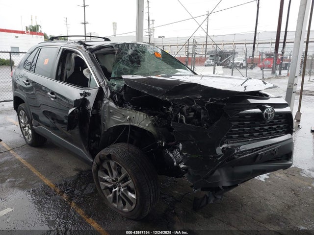 Toyota Rav4 Xle Premium 2025 2T3C1RFVXSW374633 Image 6