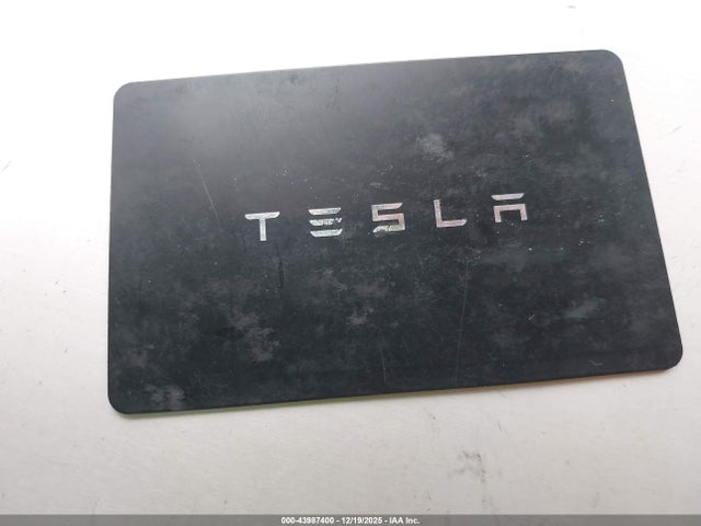 2025 TESLA MODEL Y 7SAYGDED8SF279691 Photo 10