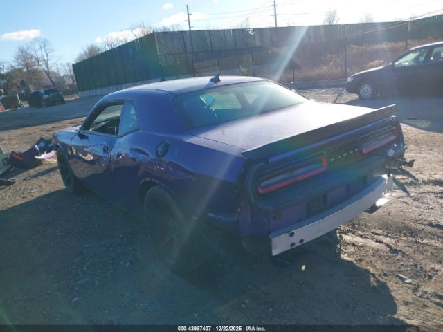 2018 DODGE CHALLENGER 2C3CDZC9XJH309718 Photo 2