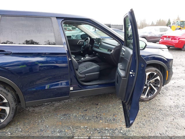 2022 MITSUBISHI OUTLANDER JA4J4UA88NZ027268 Photo 4