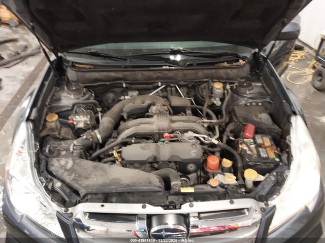 Subaru Outback 2.5i Limited 2014 4S4BRCLCXE3297883 Image 10