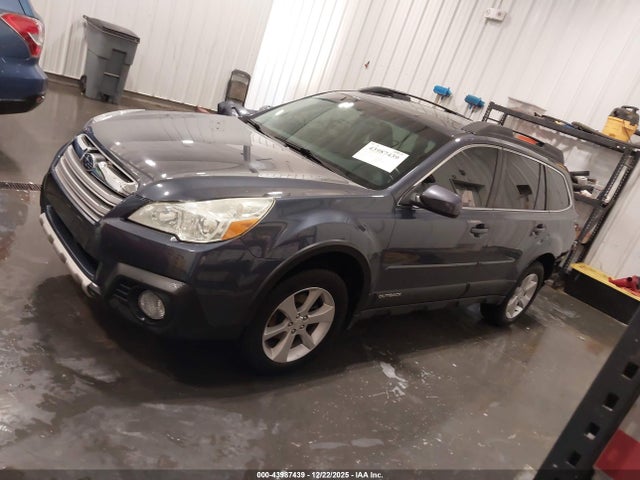 Subaru Outback 2.5i Limited 2014 4S4BRCLCXE3297883 Image 15