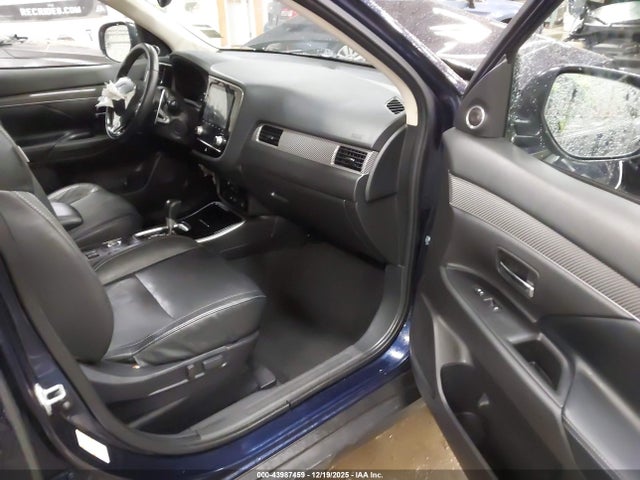 2020 Mitsubishi Outlander Gt 3.0 S-awc მანქანა იყიდება აუქციონზე, vin: JA4JZ4AX8LZ009021, აუქციონის ნომერი: 43987459