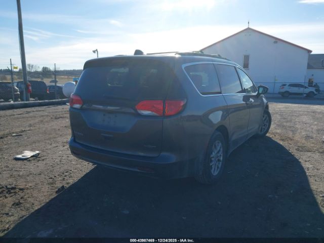 2021 CHRYSLER VOYAGER 2C4RC1DG1MR516178 Photo 3