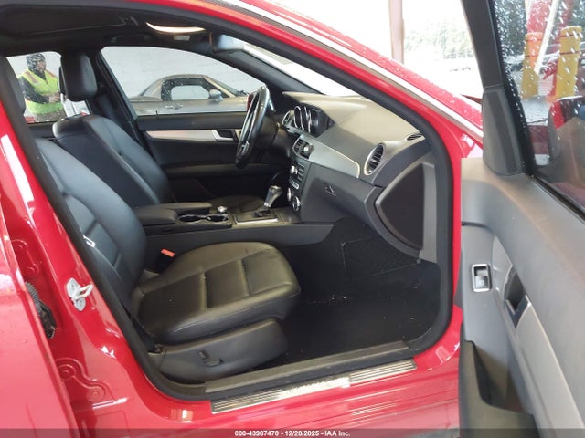 WDDGF8AB9ER317800 Mercedes-Benz C 300 Sport 4matic